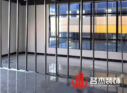 力海办公室设计富二代成版人颤音app项目紧张施工中